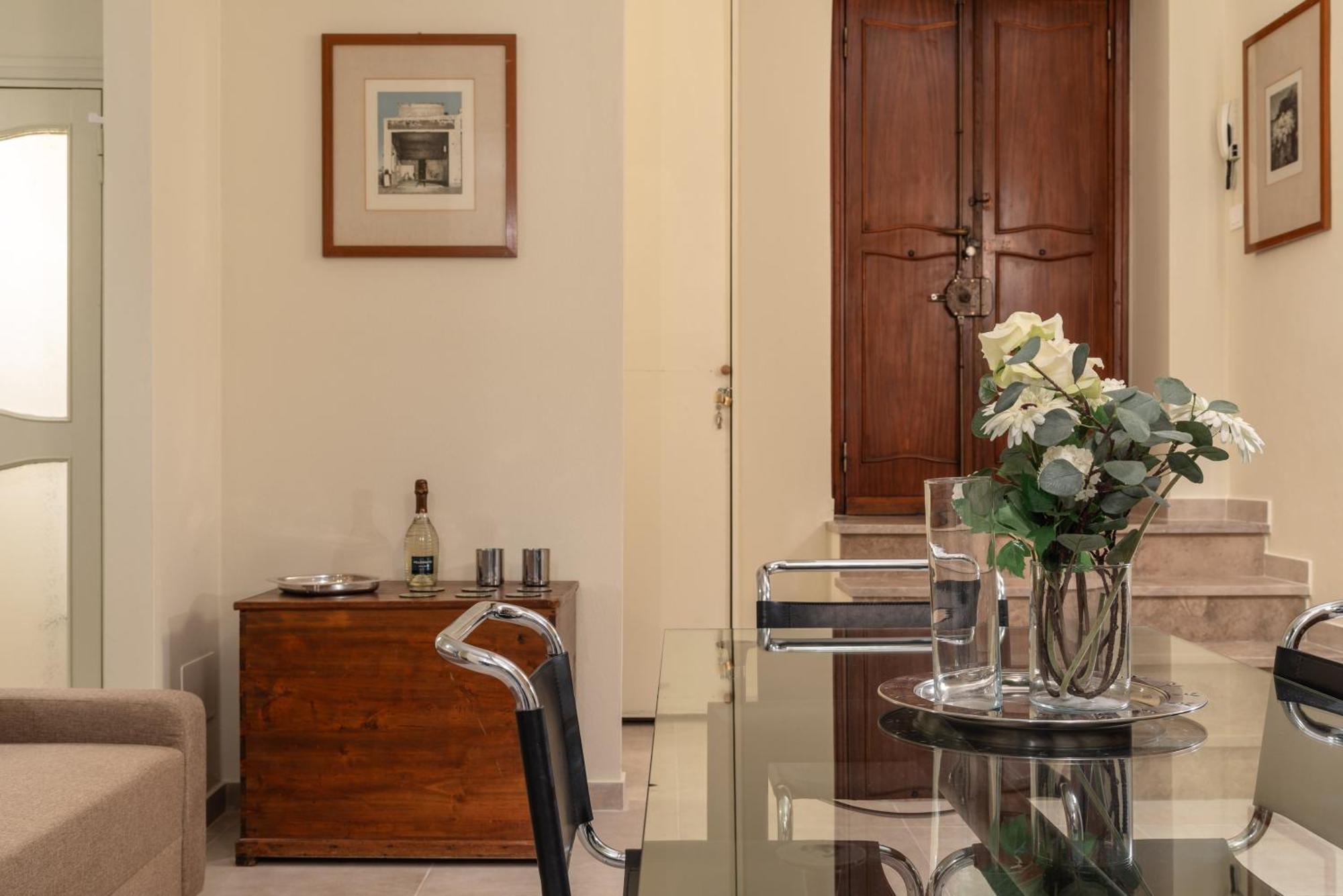 Apartment Hostly-suite Il Mediceo-lungarni In Town Center Pisa