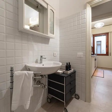Hostly-Suite Il Mediceo-Lungarni In Town Center Pisa Exterior foto